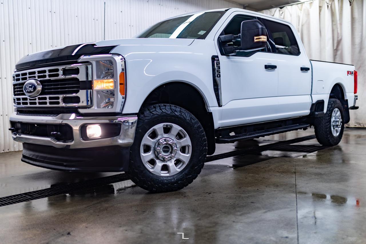 2023 Ford F-350 4x4 Crew Cab XLT FX4 PSeat BCam Red Deer AB