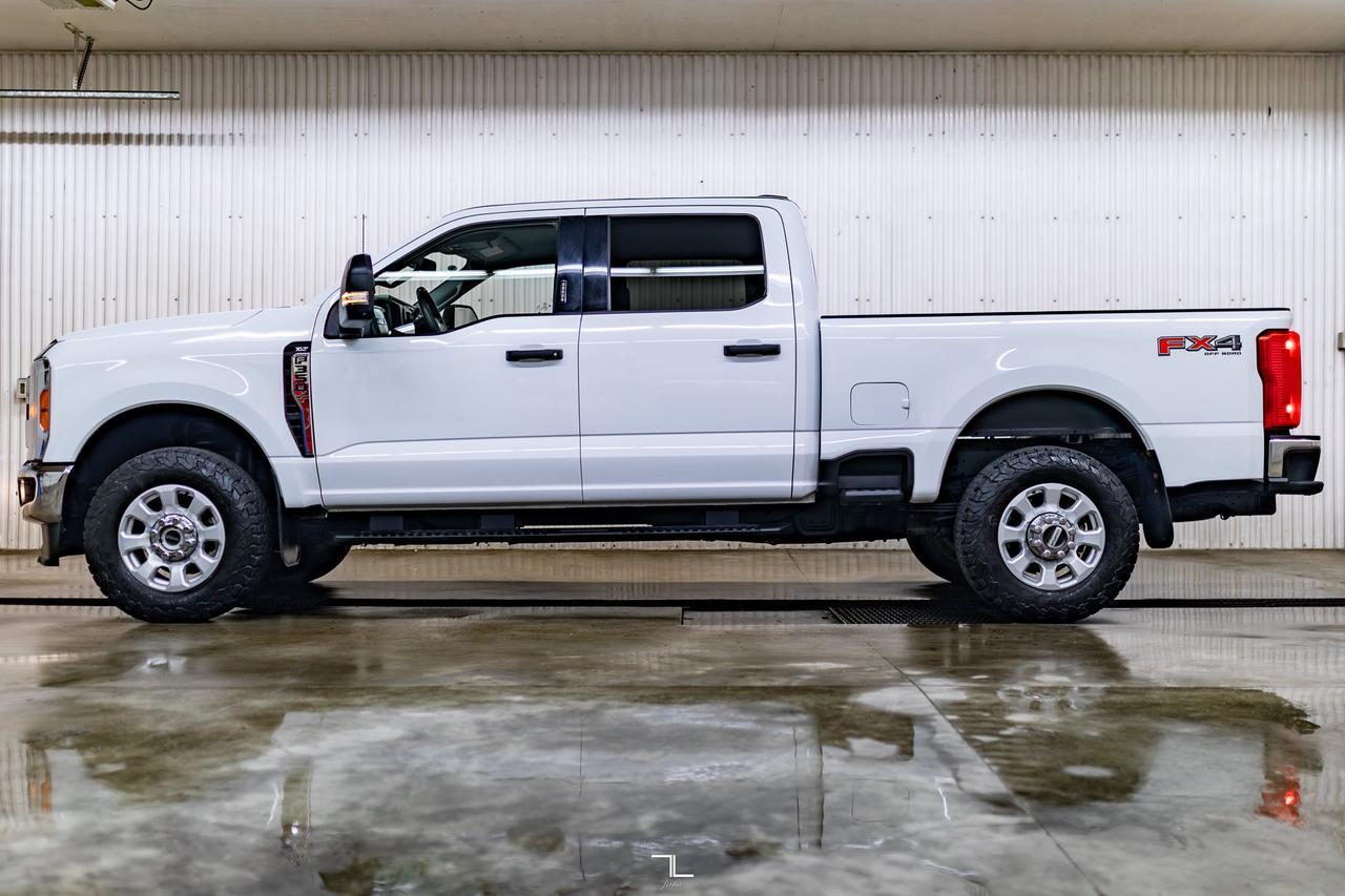 2023 Ford F-350 4x4 Crew Cab XLT FX4 PSeat BCam Red Deer AB