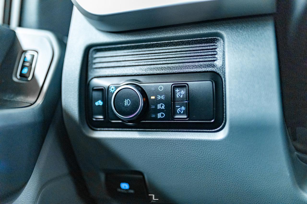 2023 Ford F-350 4x4 Crew Cab XLT Tremor PSeat BCam Red Deer AB