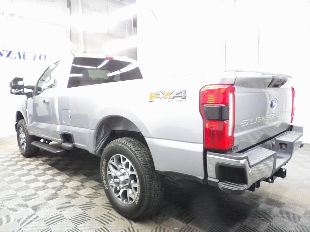 2023 Ford F-350 Super Duty 4x4 Regular Cab XLT SRW Fond du Lac WI