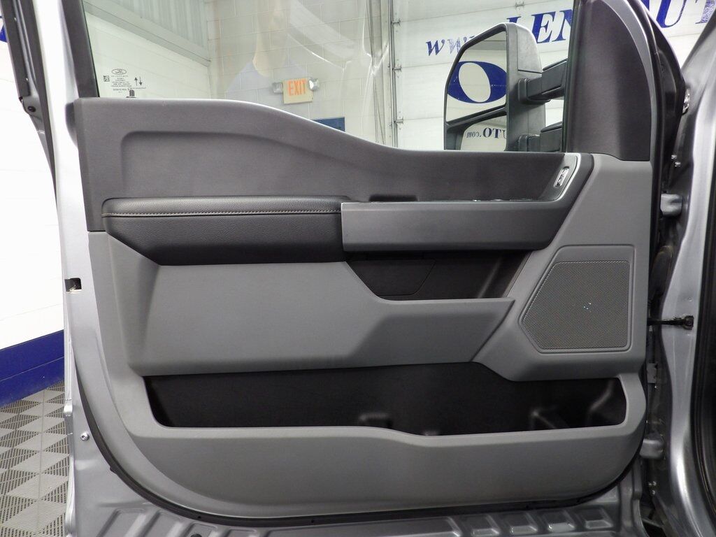 2023 Ford F-350 Super Duty 4x4 Regular Cab XLT SRW Fond du Lac WI