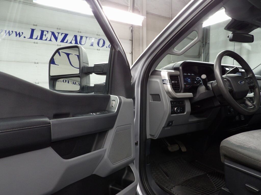 2023 Ford F-350 Super Duty 4x4 Regular Cab XLT SRW Fond du Lac WI