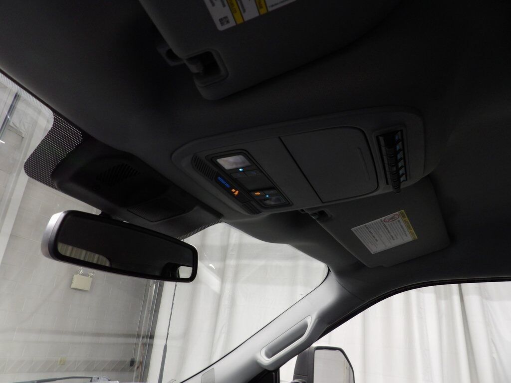 2023 Ford F-350 Super Duty 4x4 Regular Cab XLT SRW Fond du Lac WI