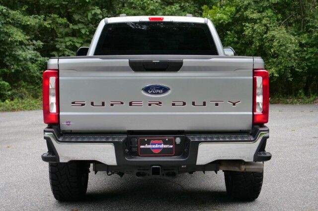 2023 Ford F-350 Super Duty XL 4X4 / 6.7L Turbo Diesel V8 / Wheels & Tires Upgrade! High Point NC