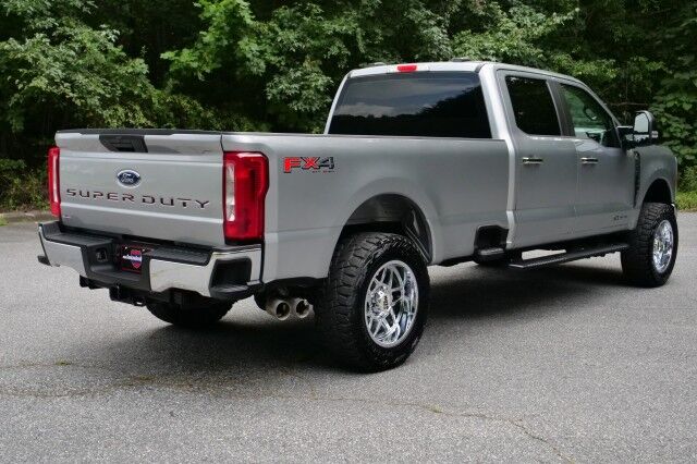 2023 Ford F-350 Super Duty XL 4X4 / 6.7L Turbo Diesel V8 / Wheels & Tires Upgrade! High Point NC