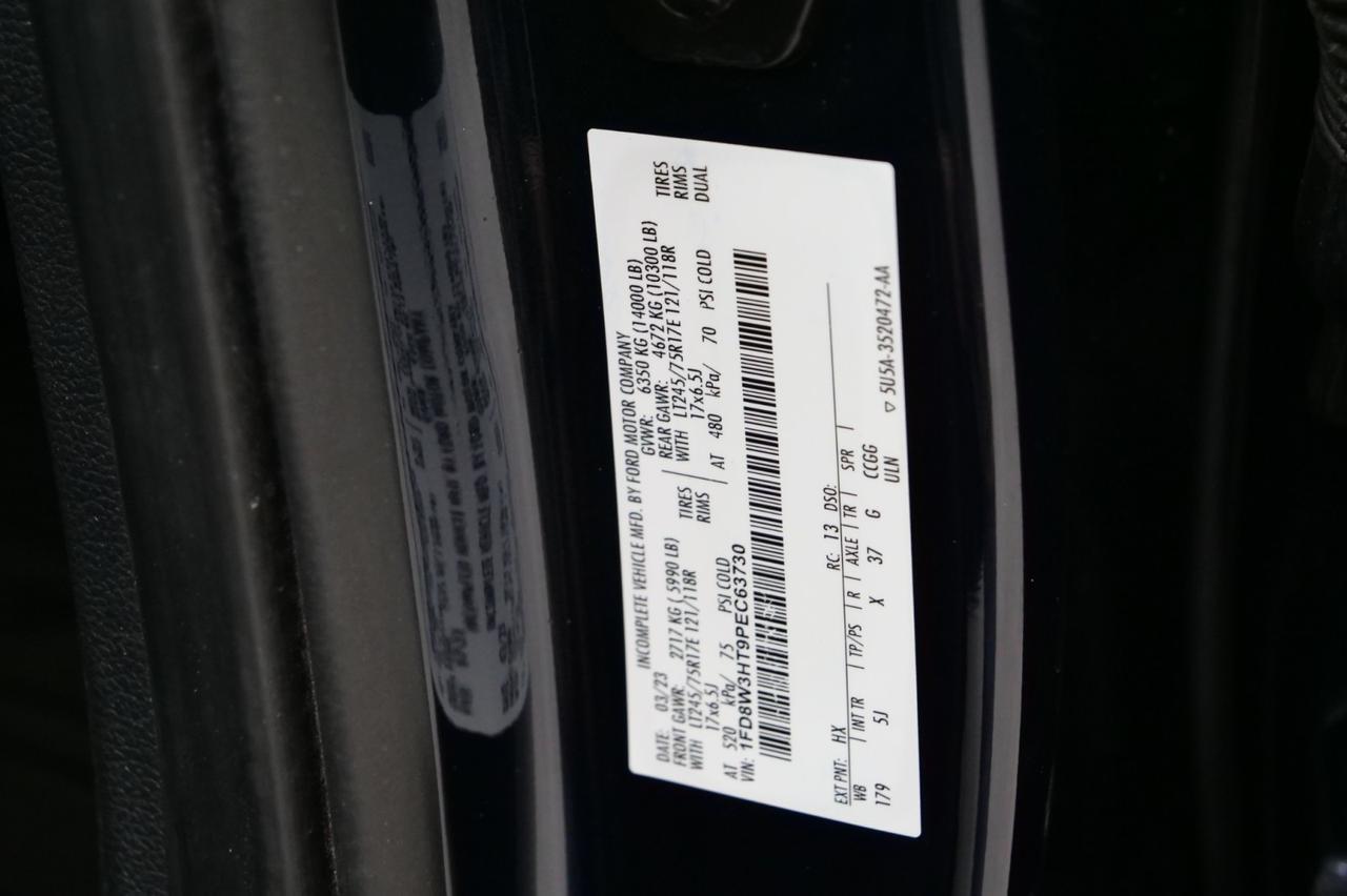 2023 Ford F-350SD Chassis LARIAT 4X4 / DRW / V8 Diesel / Cooled Seats! Lincolnton NC