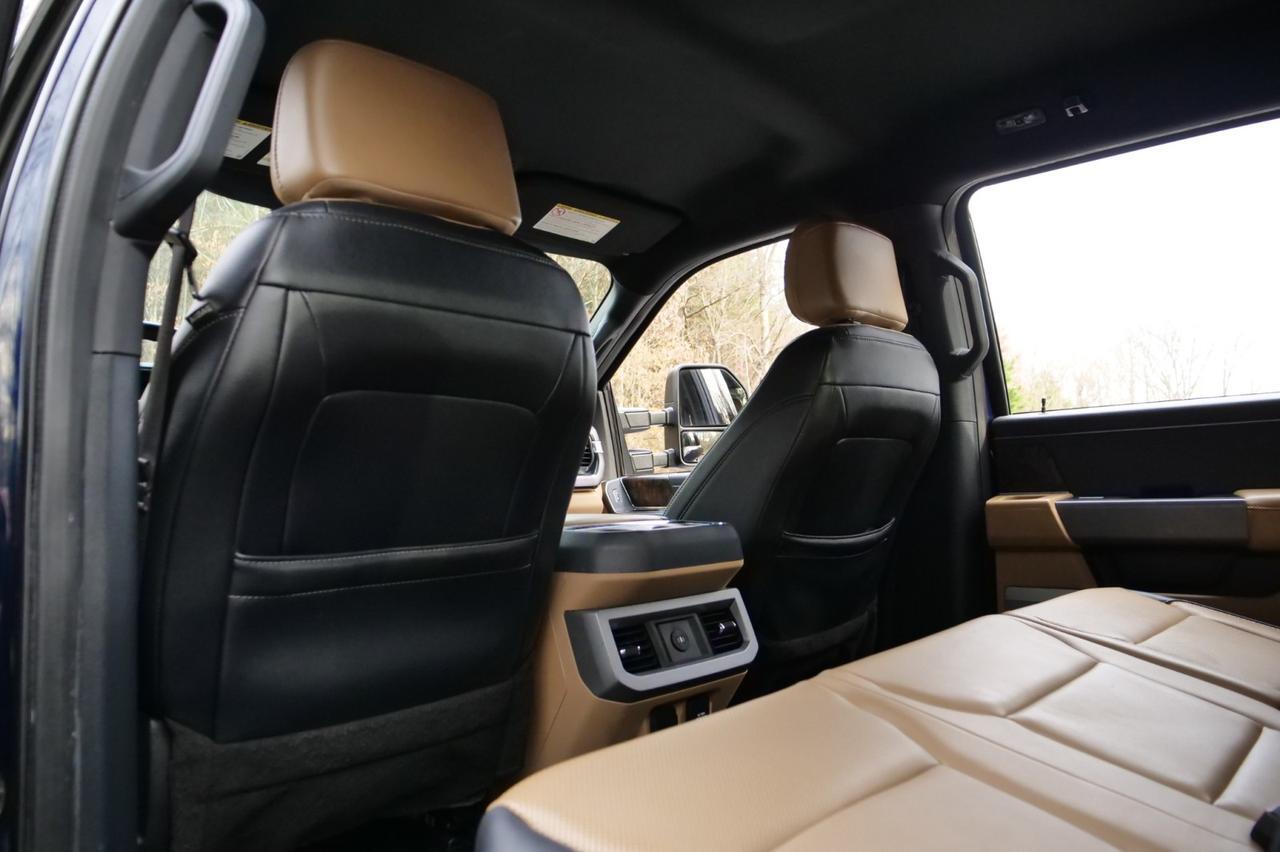 2023 Ford F-350SD Chassis LARIAT 4X4 / DRW / V8 Diesel / Cooled Seats! Lincolnton NC