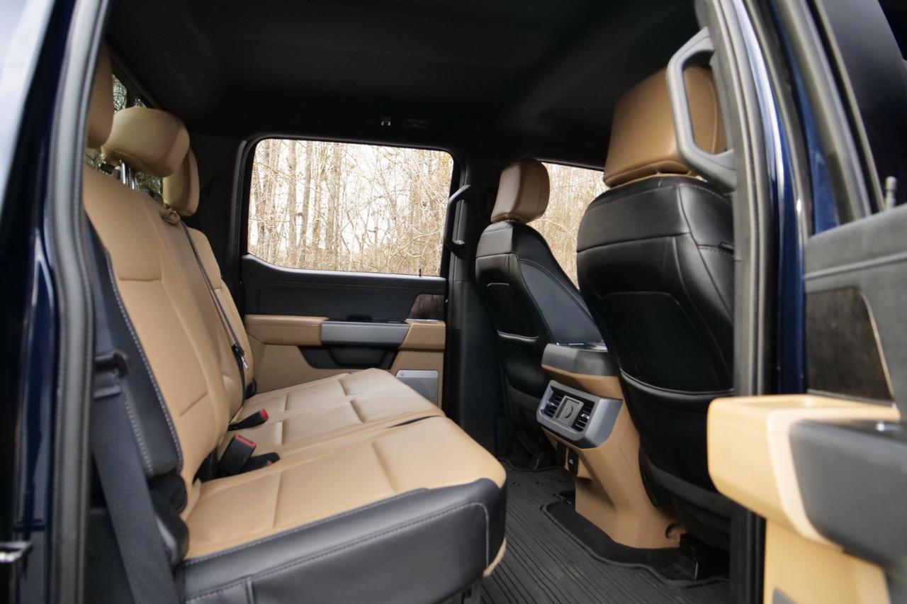 2023 Ford F-350SD Chassis LARIAT 4X4 / DRW / V8 Diesel / Cooled Seats! Lincolnton NC