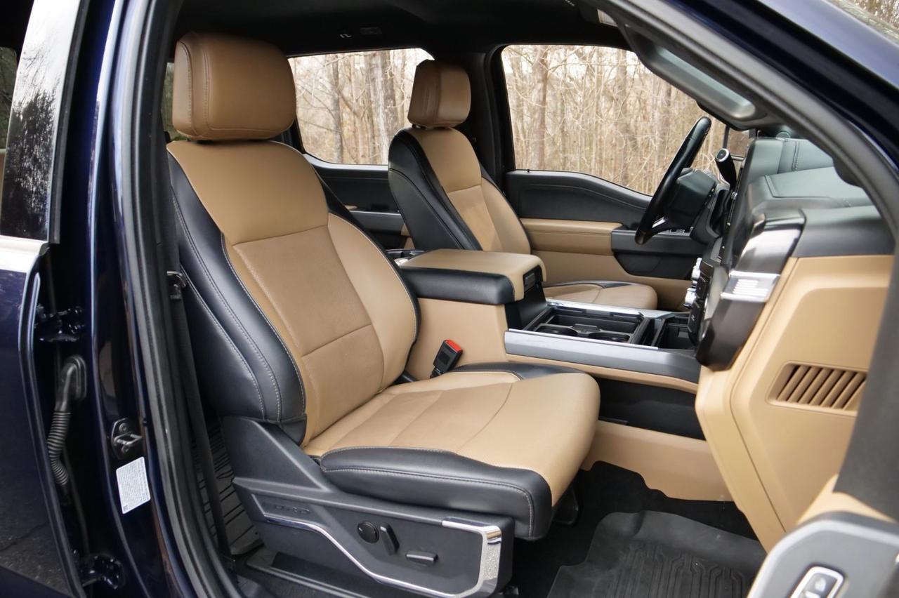 2023 Ford F-350SD Chassis LARIAT 4X4 / DRW / V8 Diesel / Cooled Seats! Lincolnton NC