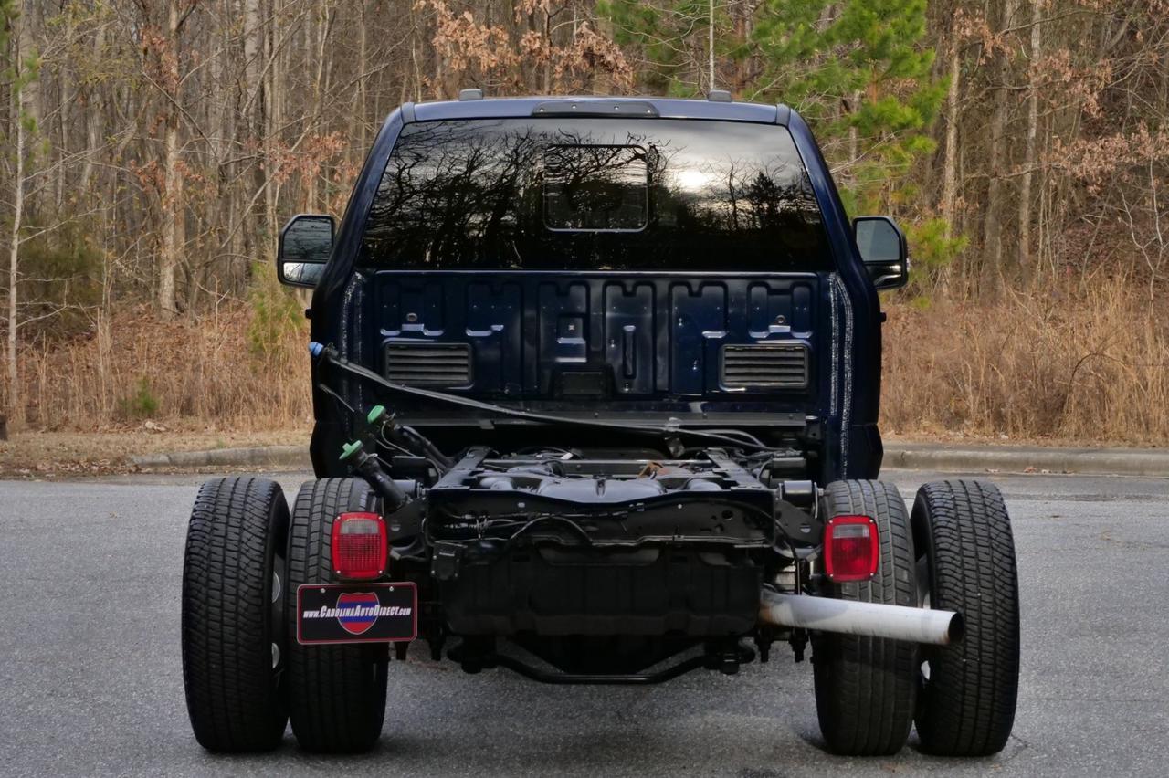 2023 Ford F-350SD Chassis LARIAT 4X4 / DRW / V8 Diesel / Cooled Seats! Lincolnton NC