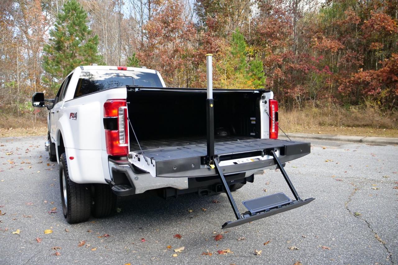 2023 Ford F-350SD King Ranch 4X4 / DRW / Pro Power Onboard / Diesel! Lincolnton NC