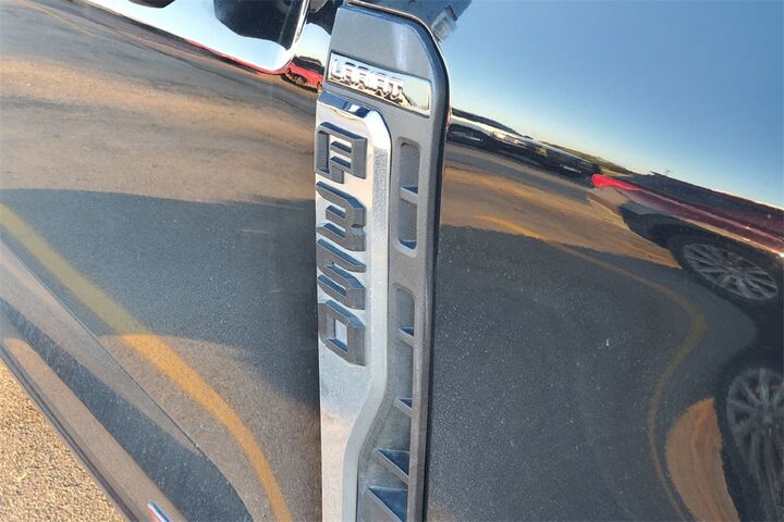 2023 Ford F-350SD Lariat  TX
