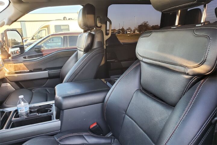 2023 Ford F-350SD Lariat  TX