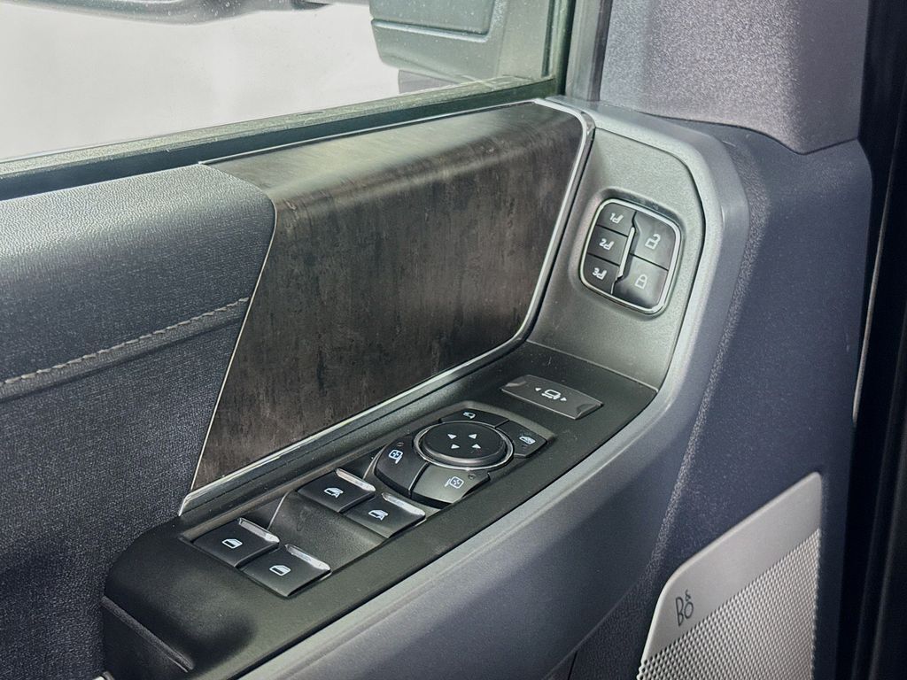 2023 Ford F-350SD Lariat Kennewick WA