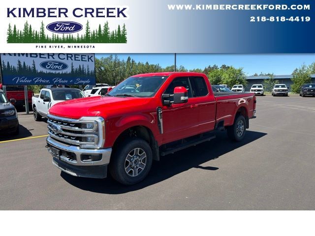 2023 Ford F-350SD Lariat