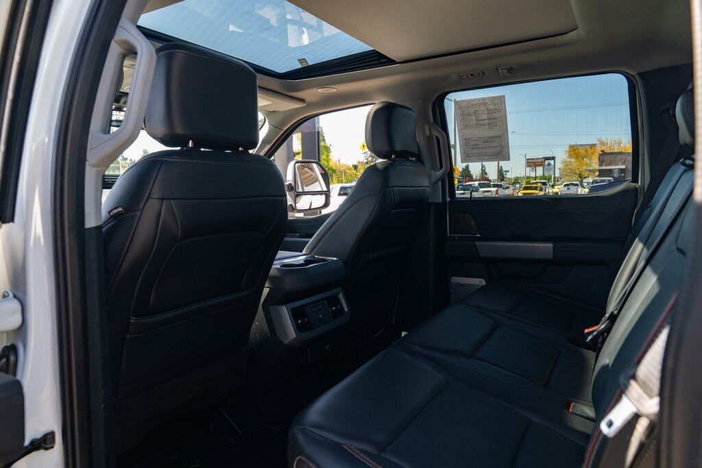 2023 Ford F-350SD Lariat Milwaukie OR