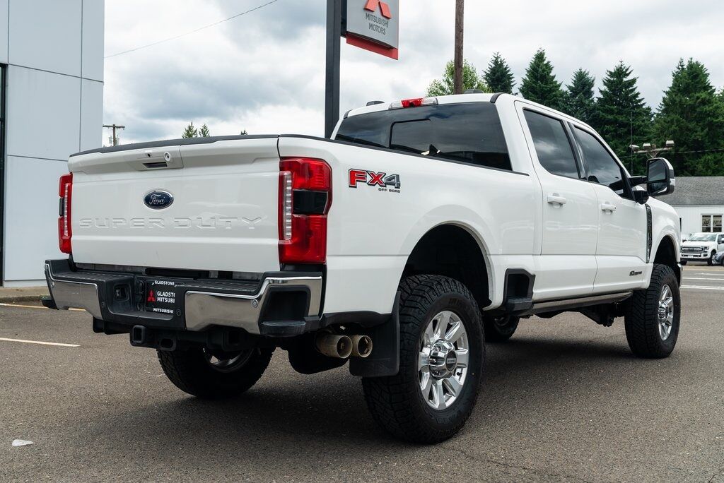 2023 Ford F-350SD Lariat Milwaukie OR