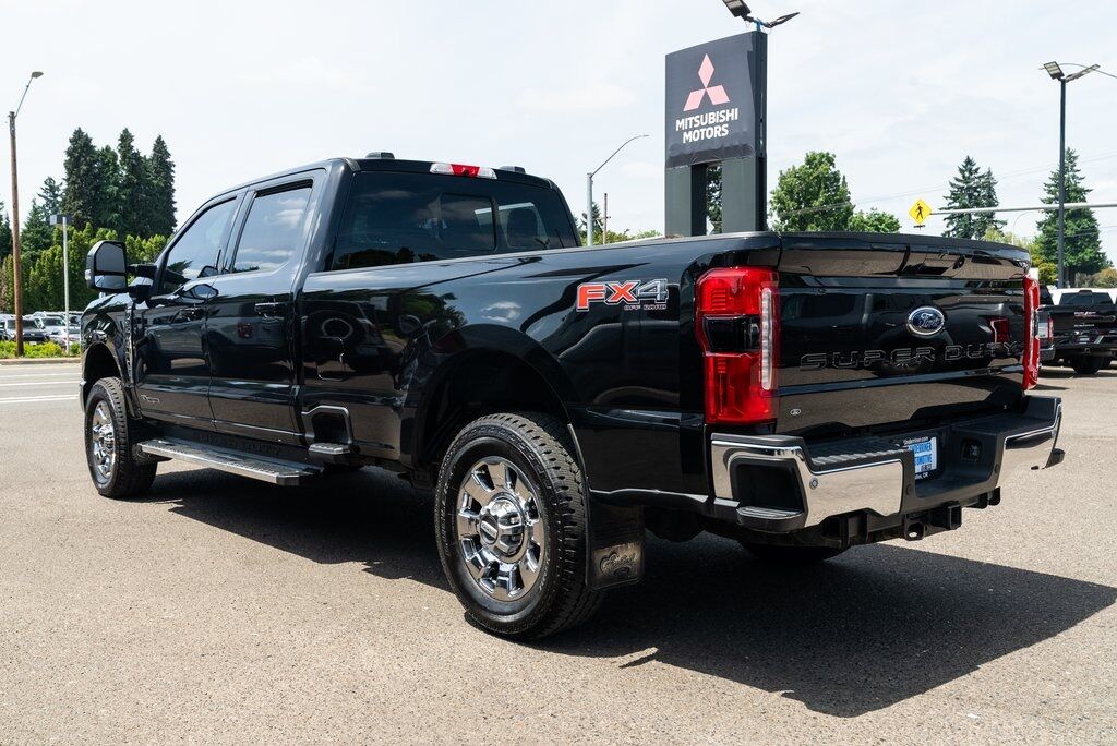 2023 Ford F-350SD Lariat Milwaukie OR
