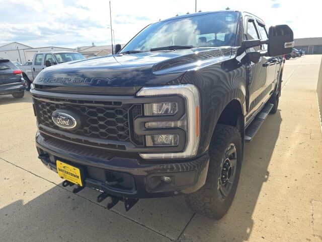 2023 Ford F-350SD Lariat Watertown SD
