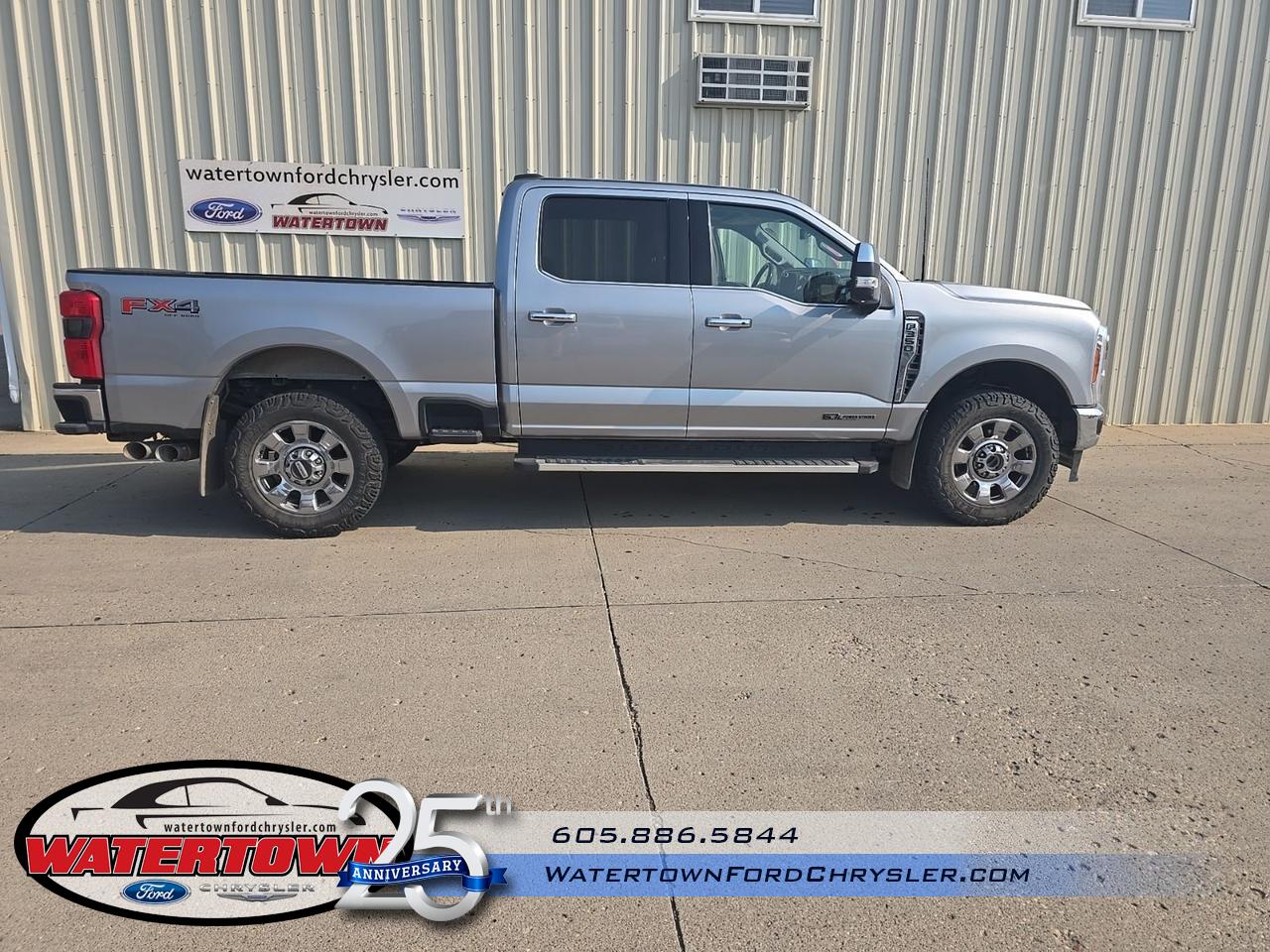 2023 Ford F-350SD Lariat