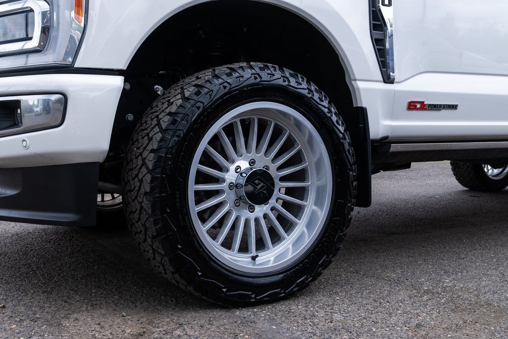 2023 Ford F-350SD Limited Milwaukie OR