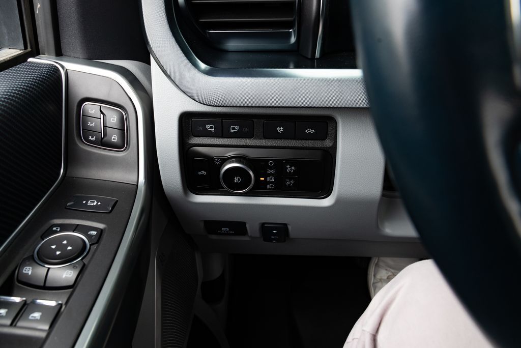 2023 Ford F-350SD Limited Milwaukie OR