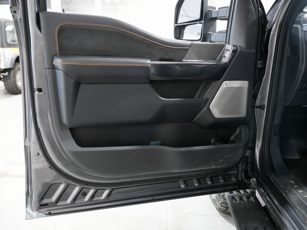 2023 Ford F-350SD Platinum Tigard OR