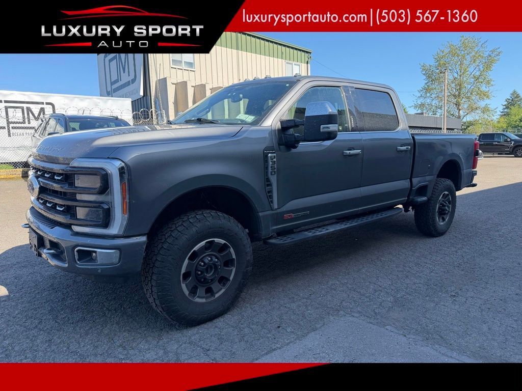 2023 Ford F-350SD Platinum