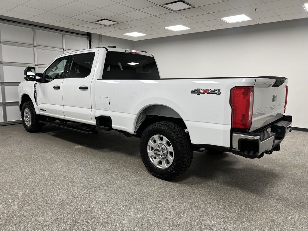 2023 Ford F-350SD XLT Highlands Ranch CO