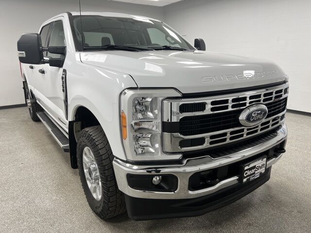 2023 Ford F-350SD XLT