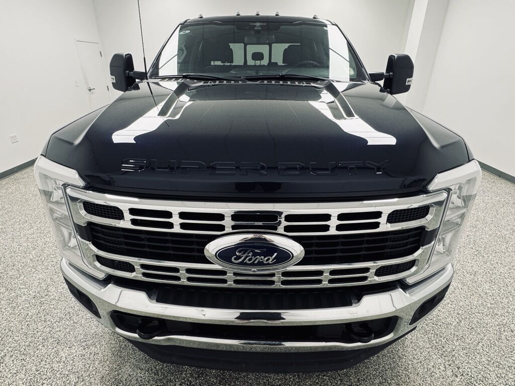2023 Ford F-350SD XLT Loveland CO