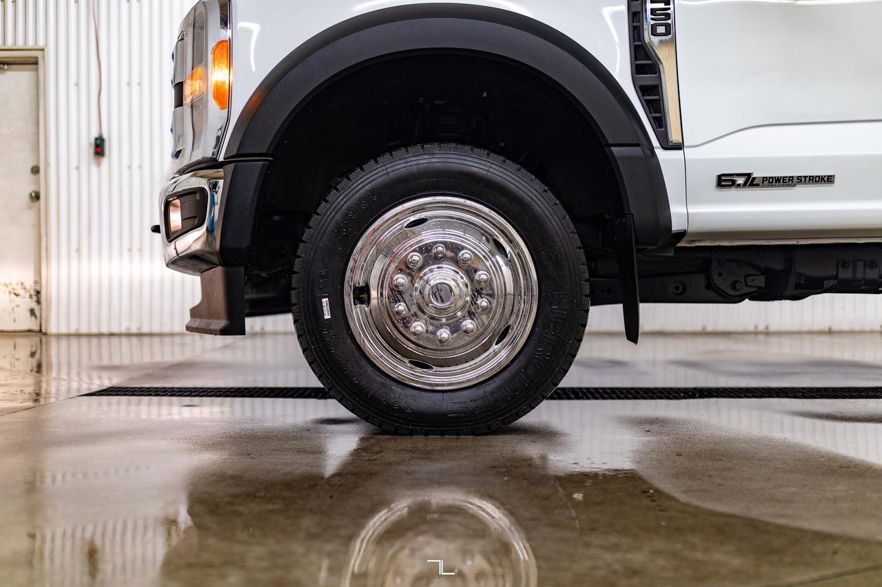 2023 Ford F-450 4x4 Crew Cab XLT Dually Deck Diesel BCam Red Deer AB