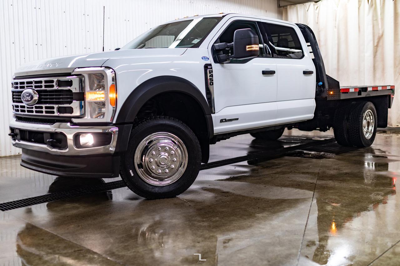 2023 Ford F-450 4x4 Crew Cab XLT Dually Deck Diesel BCam Red Deer AB