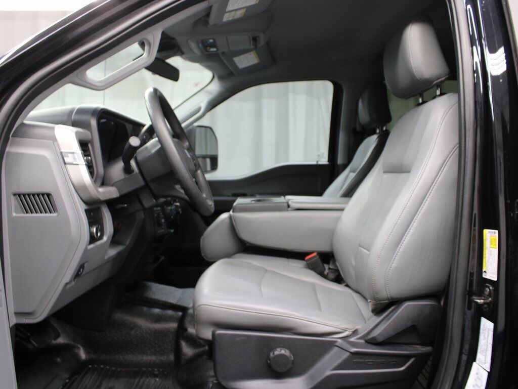 2023 Ford F-450 Super Duty 4x4 Crew Cab XL DRW Fond du Lac WI