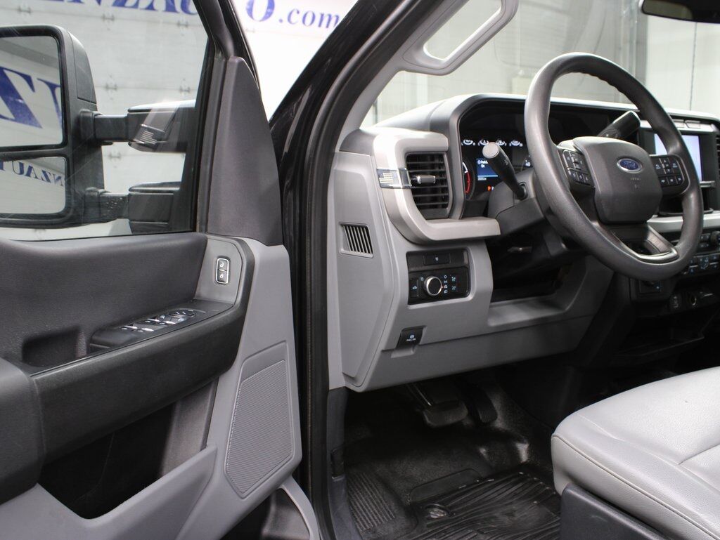 2023 Ford F-450 Super Duty 4x4 Crew Cab XL DRW Fond du Lac WI