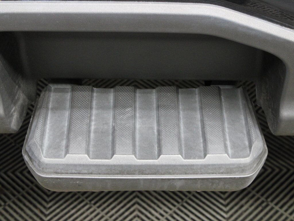 2023 Ford F-450 Super Duty 4x4 Crew Cab XL DRW Fond du Lac WI