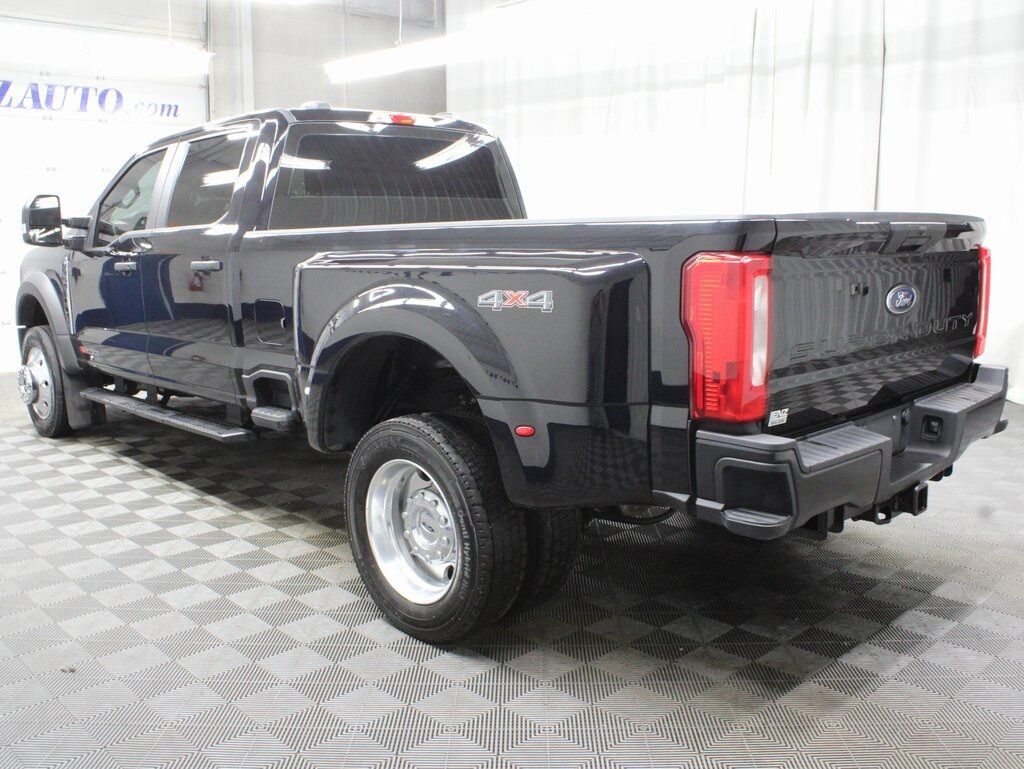 2023 Ford F-450 Super Duty 4x4 Crew Cab XL DRW Fond du Lac WI