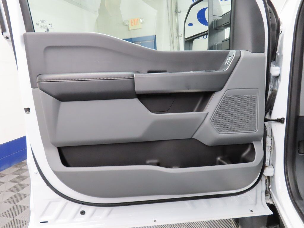 2023 Ford F-450 Super Duty 4x4 Crew Cab XLT DRW Fond du Lac WI
