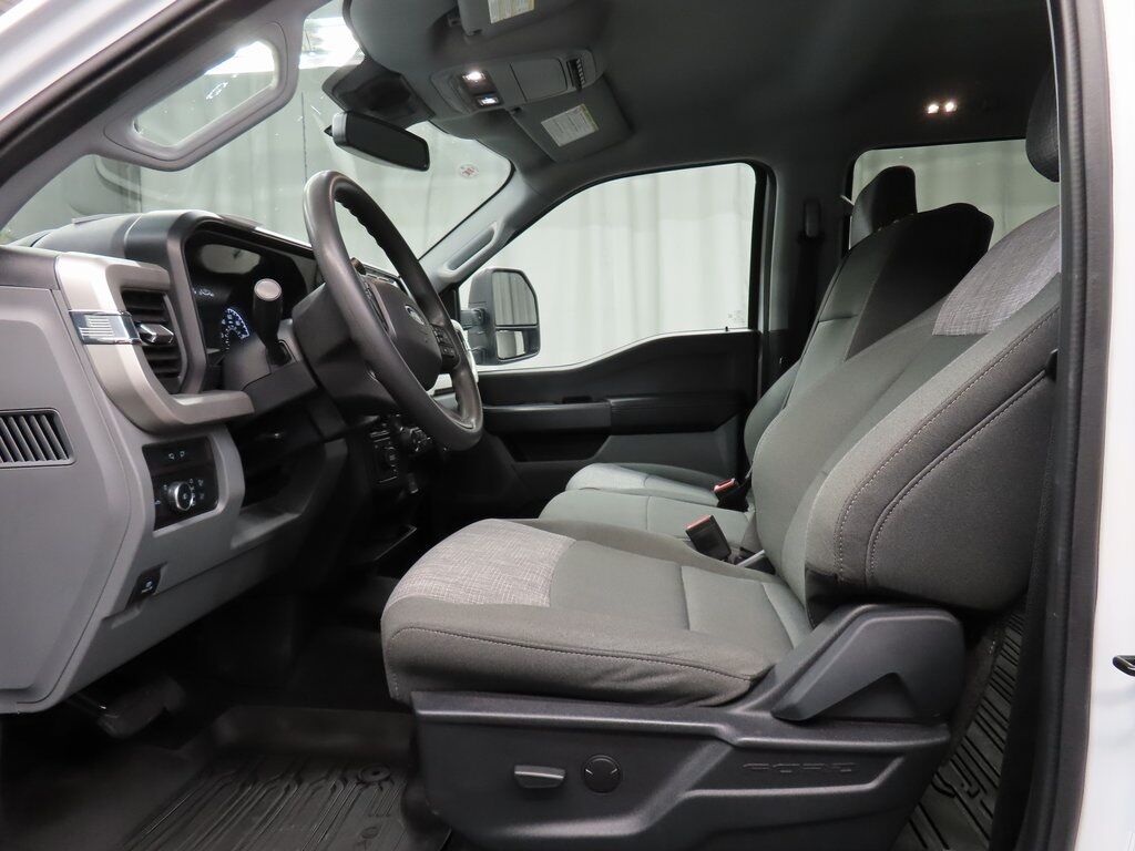 2023 Ford F-450 Super Duty 4x4 Crew Cab XLT DRW Fond du Lac WI