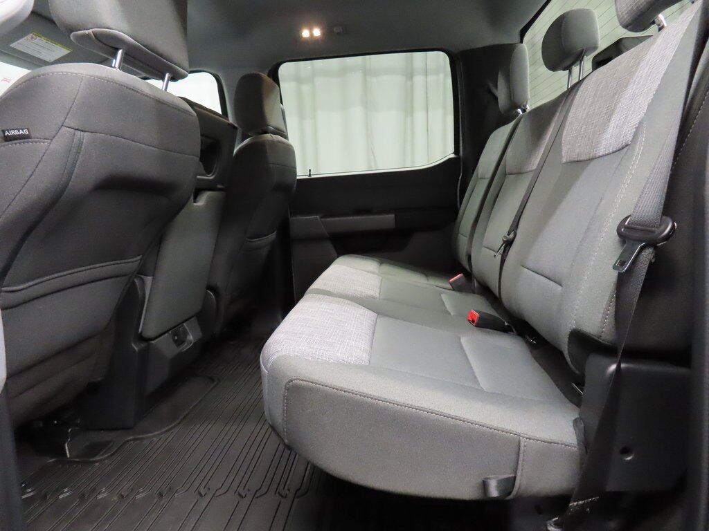 2023 Ford F-450 Super Duty 4x4 Crew Cab XLT DRW Fond du Lac WI