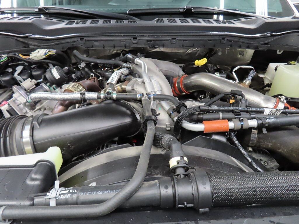 2023 Ford F-450 Super Duty 4x4 Crew Cab XLT DRW Fond du Lac WI
