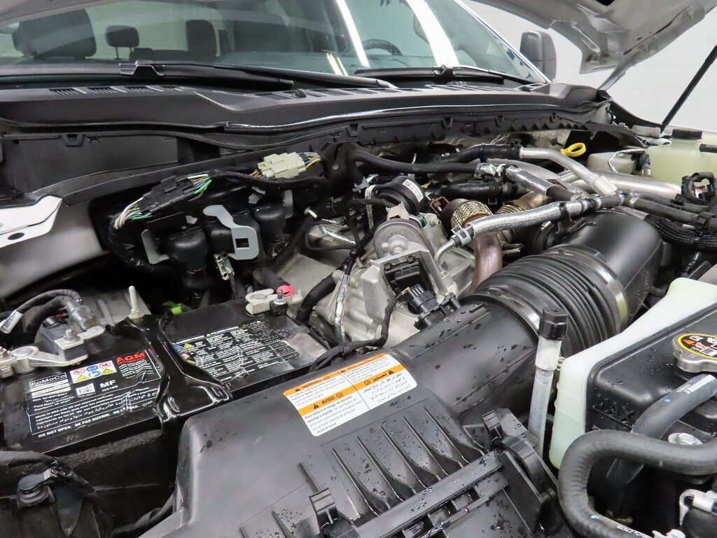 2023 Ford F-450 Super Duty 4x4 Crew Cab XLT DRW Fond du Lac WI