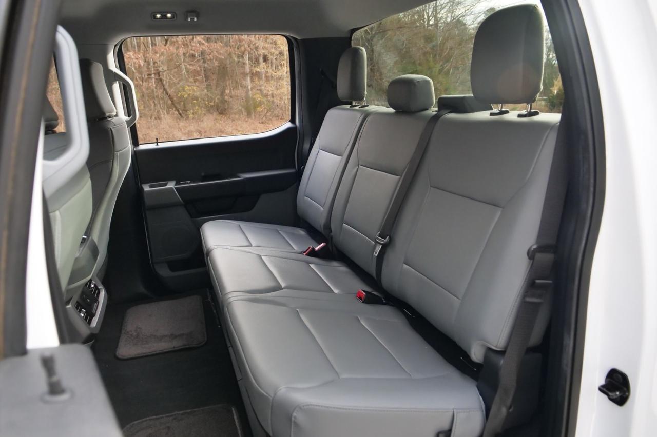 2023 Ford F-450 Super Duty Chassis Cab XLT 4X4 / DRW / Heated Seats / Diesel! Lincolnton NC