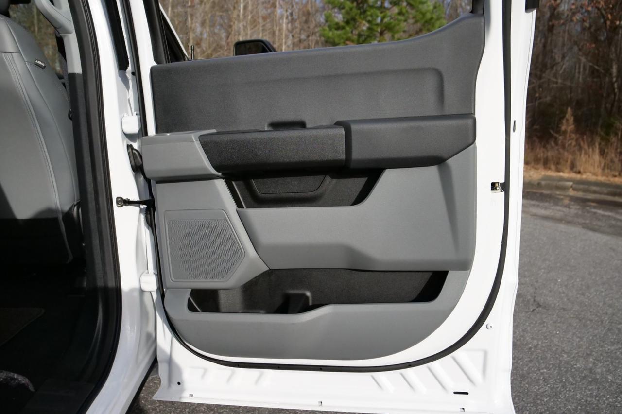 2023 Ford F-450 Super Duty Chassis Cab XLT 4X4 / DRW / Heated Seats / Diesel! Lincolnton NC