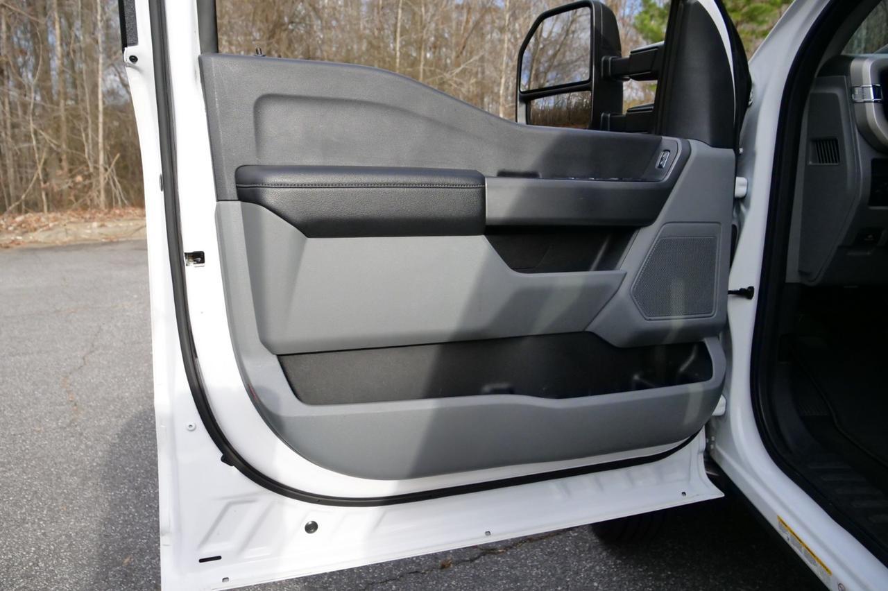 2023 Ford F-450 Super Duty Chassis Cab XLT 4X4 / DRW / Heated Seats / Diesel! Lincolnton NC