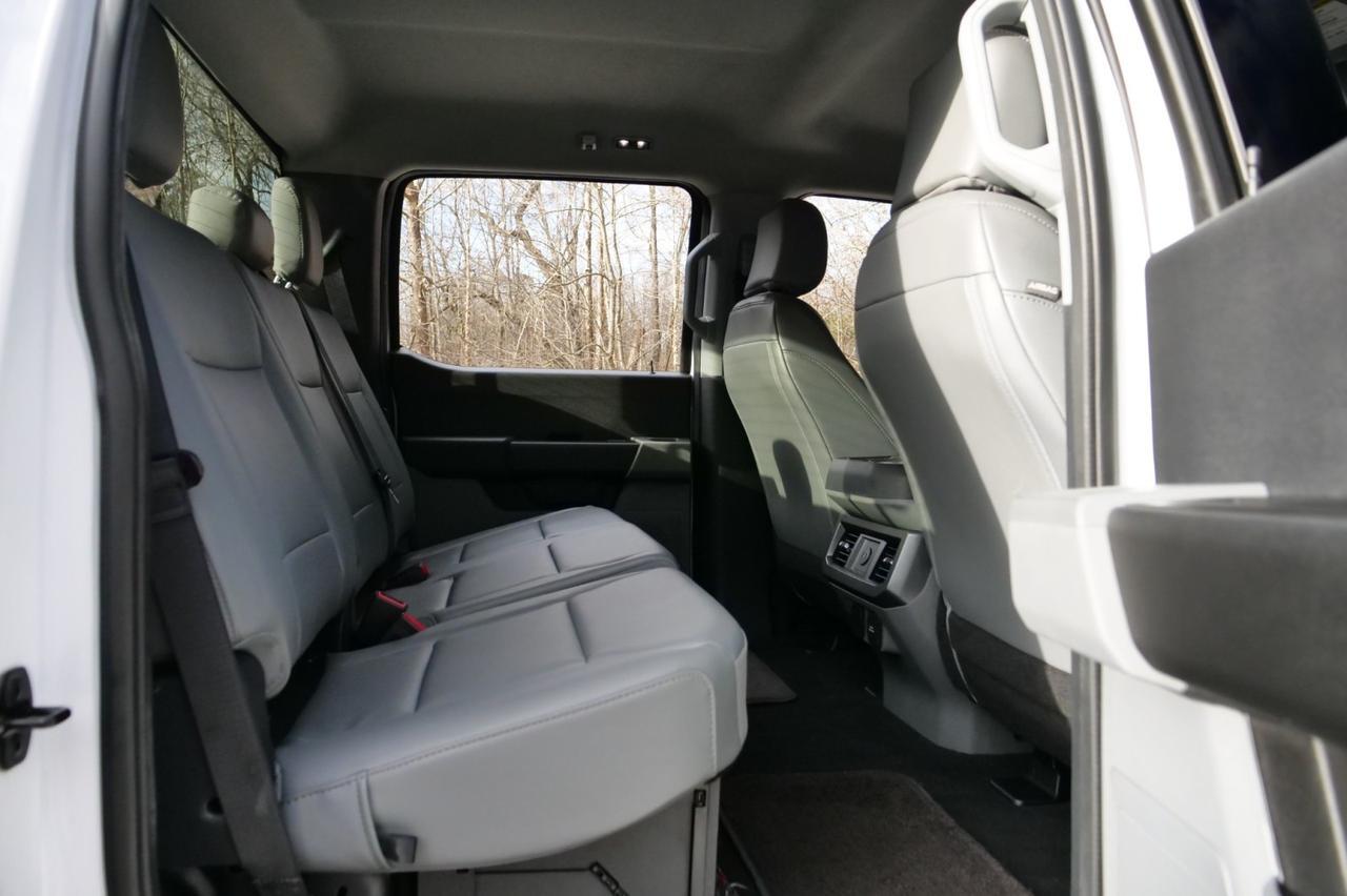 2023 Ford F-450SD Chassis XLT 4X4 / DRW / Value PKG / Heated Seats / Diesel! Lincolnton NC