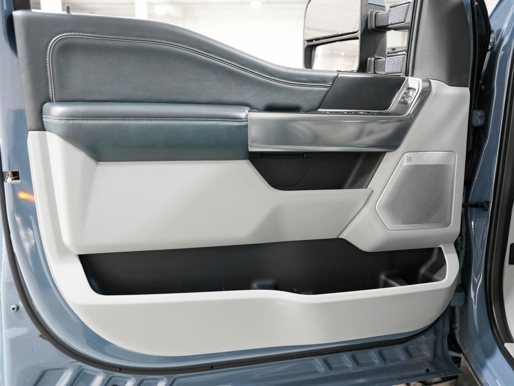 2023 Ford F-450SD Limited Tigard OR