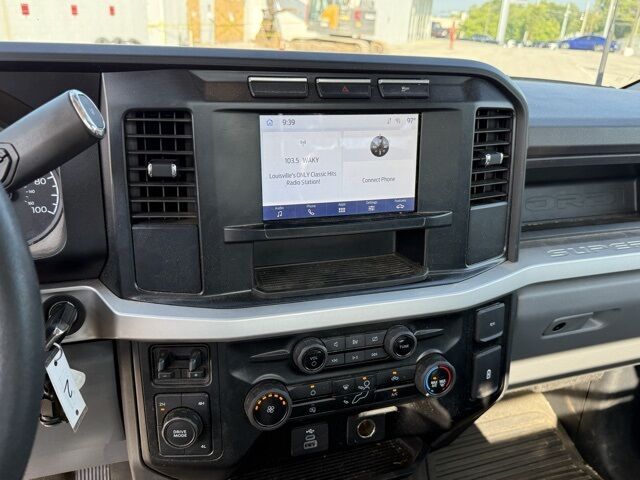 2023 Ford F-450SD XL Crestwood KY