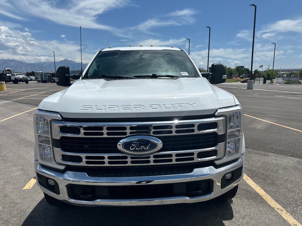 2023 Ford F-450SD XLT