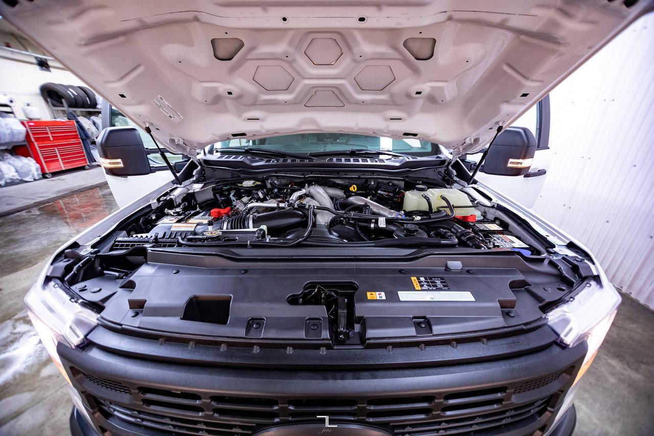 2023 Ford F-550 4x4 Crew Cab XL 12 Ft. Deck Diesel Red Deer AB